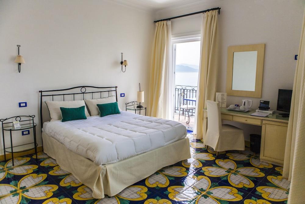 Hotel Cetus Cetara Esterno foto