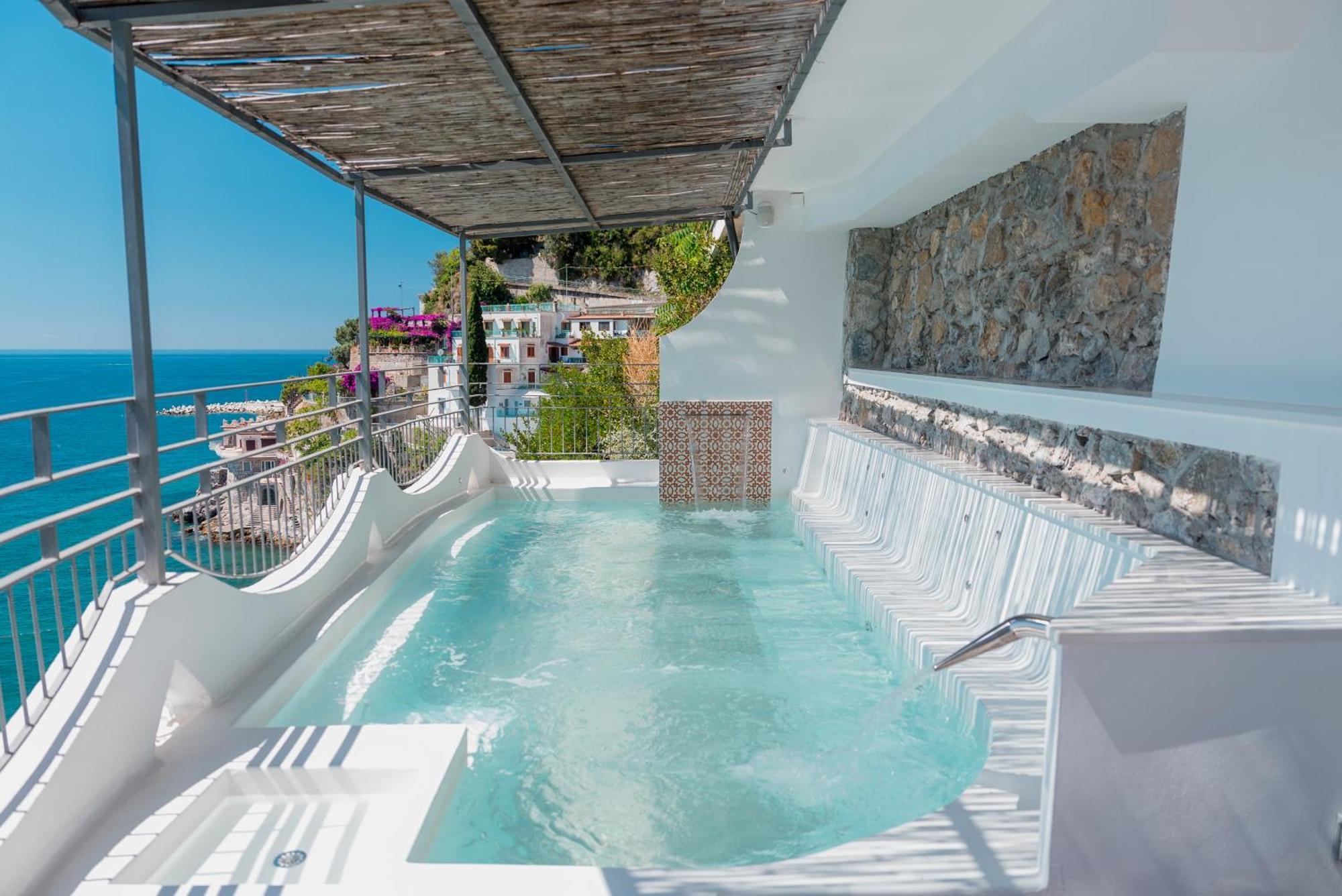 Hotel Cetus Cetara Esterno foto